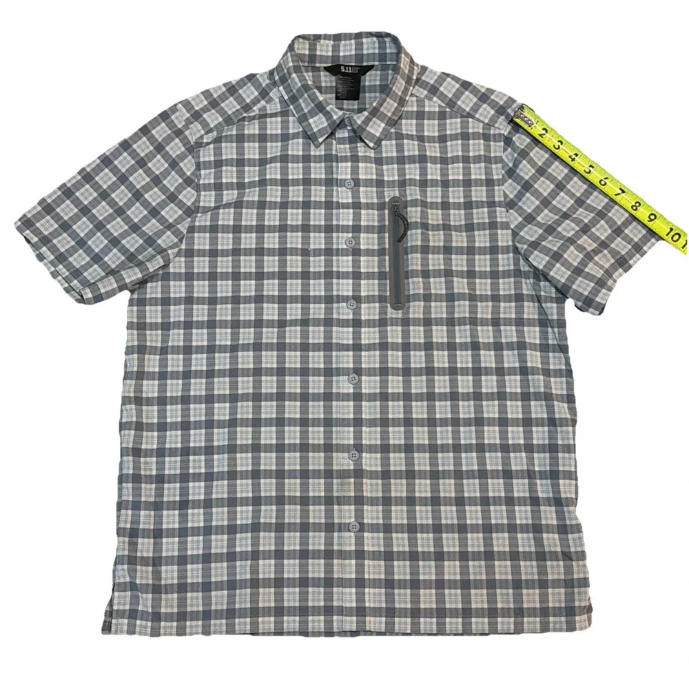5.11 Tactical Button Down Shirt Mens M‎ Blue Short Sleeve Zipped Chest Pocket